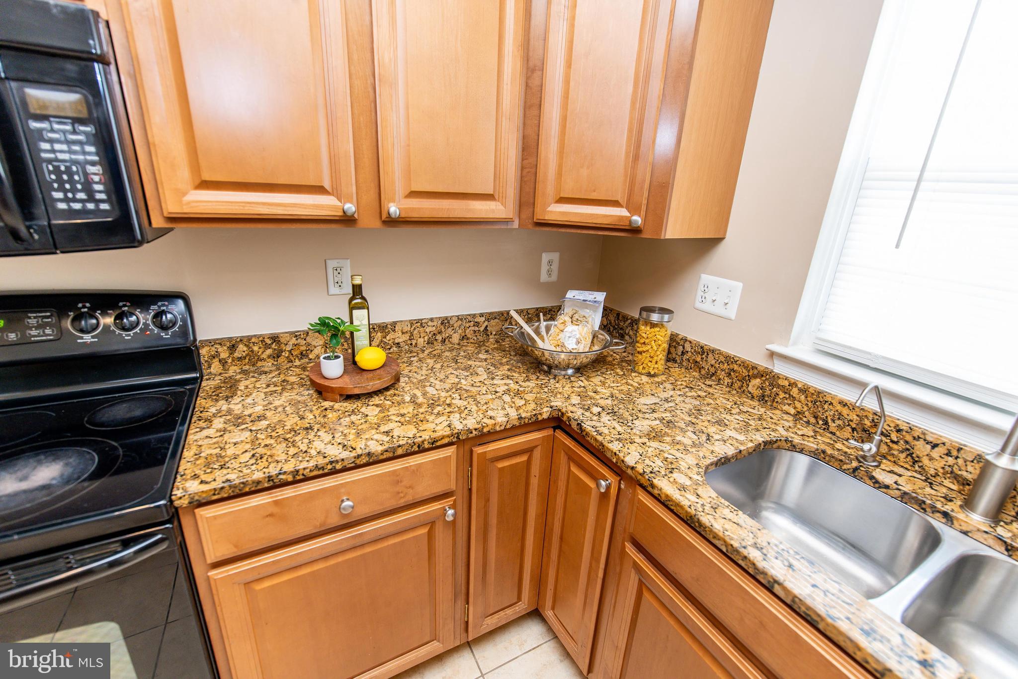 OAKLANDS - Residential