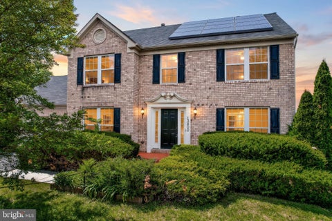 Homes For Sale - 13400 Oaklands Manor Drive<br/> LAUREL, MD 20708