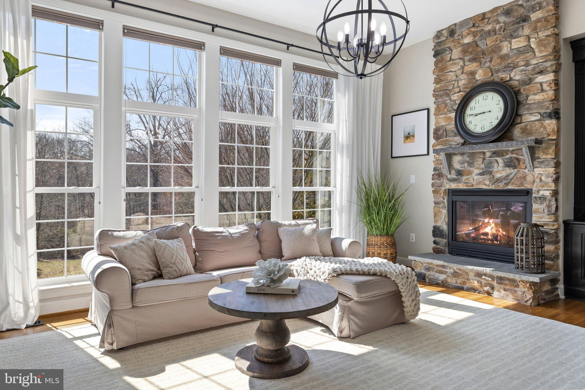 STONEY BRANCH CROSSING - Residential