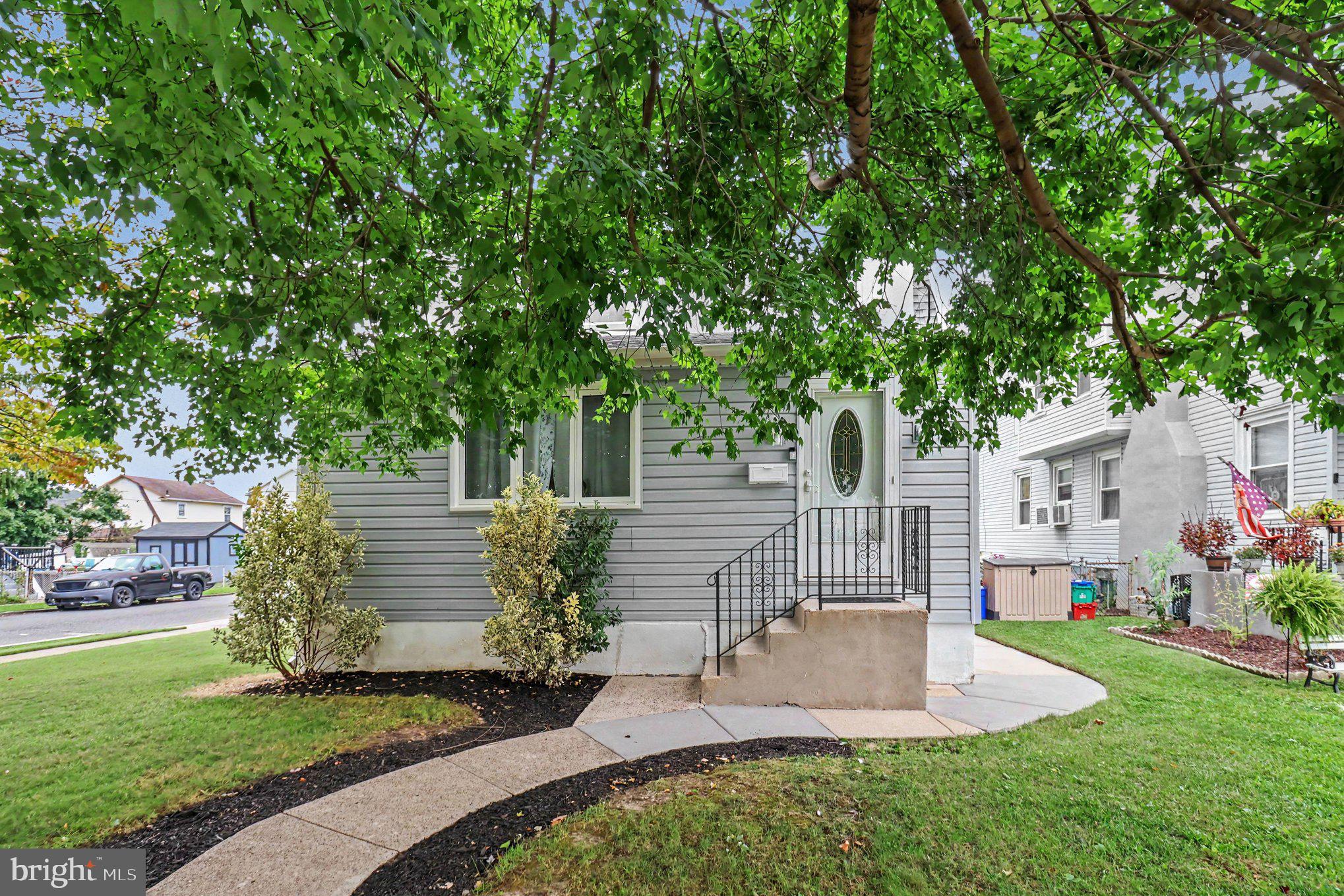 107 URBAN AVENUE