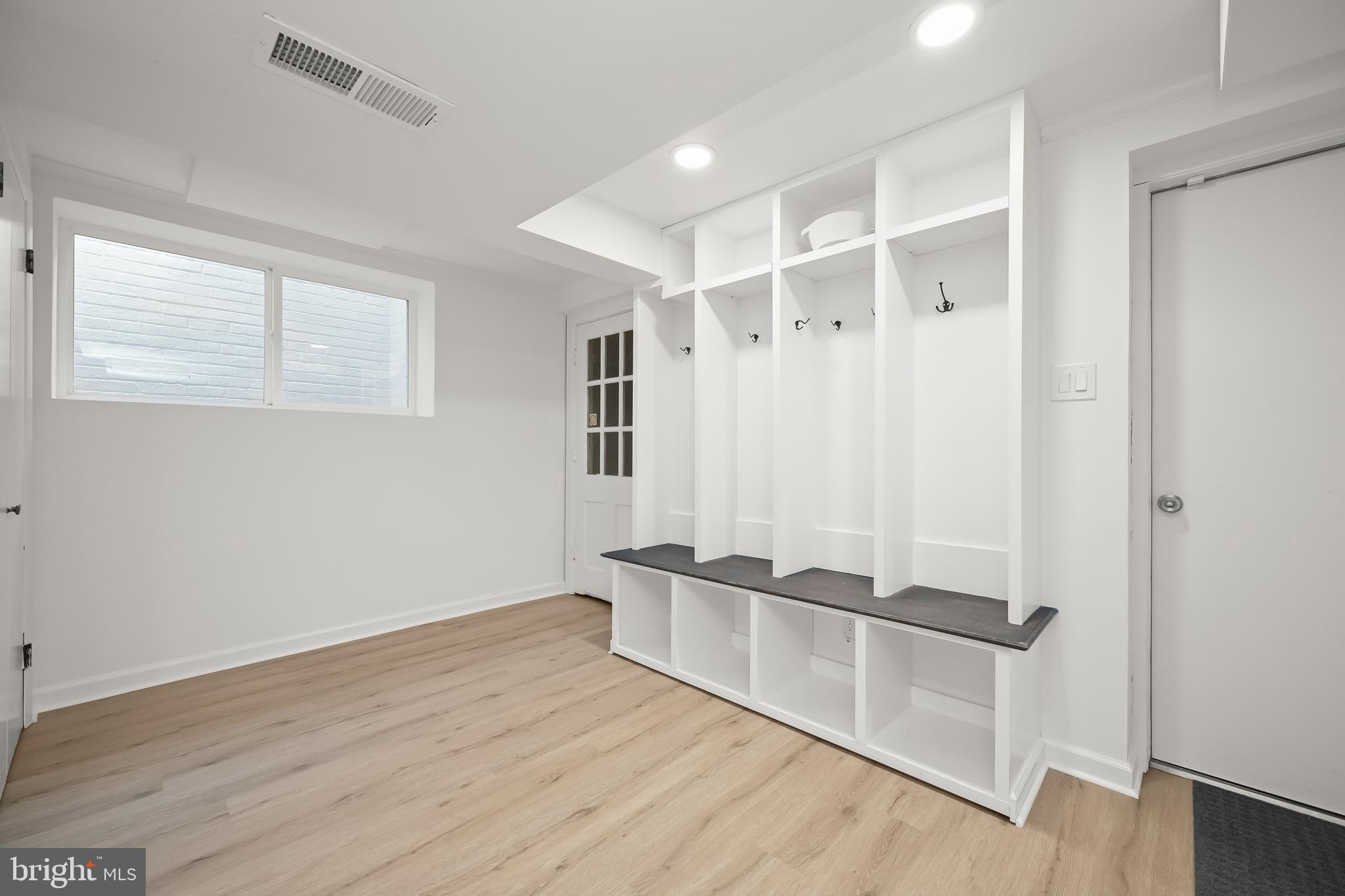 SUMNER - Residential