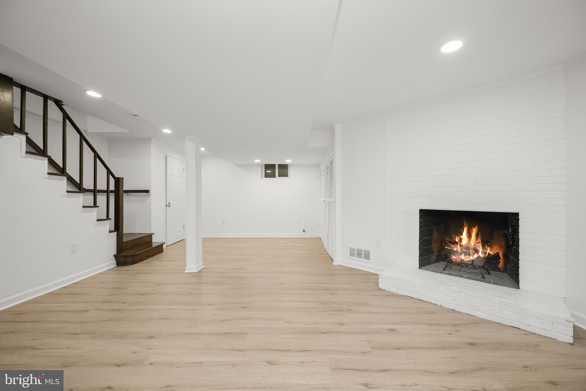 SUMNER - Residential