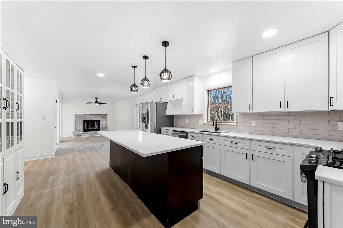 ROMAN VILLAGE - Residential