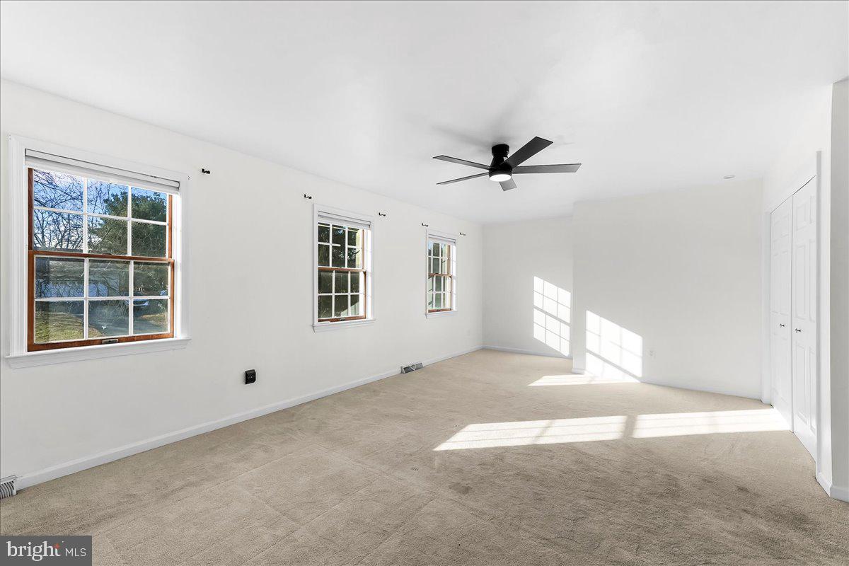 ROMAN VILLAGE - Residential