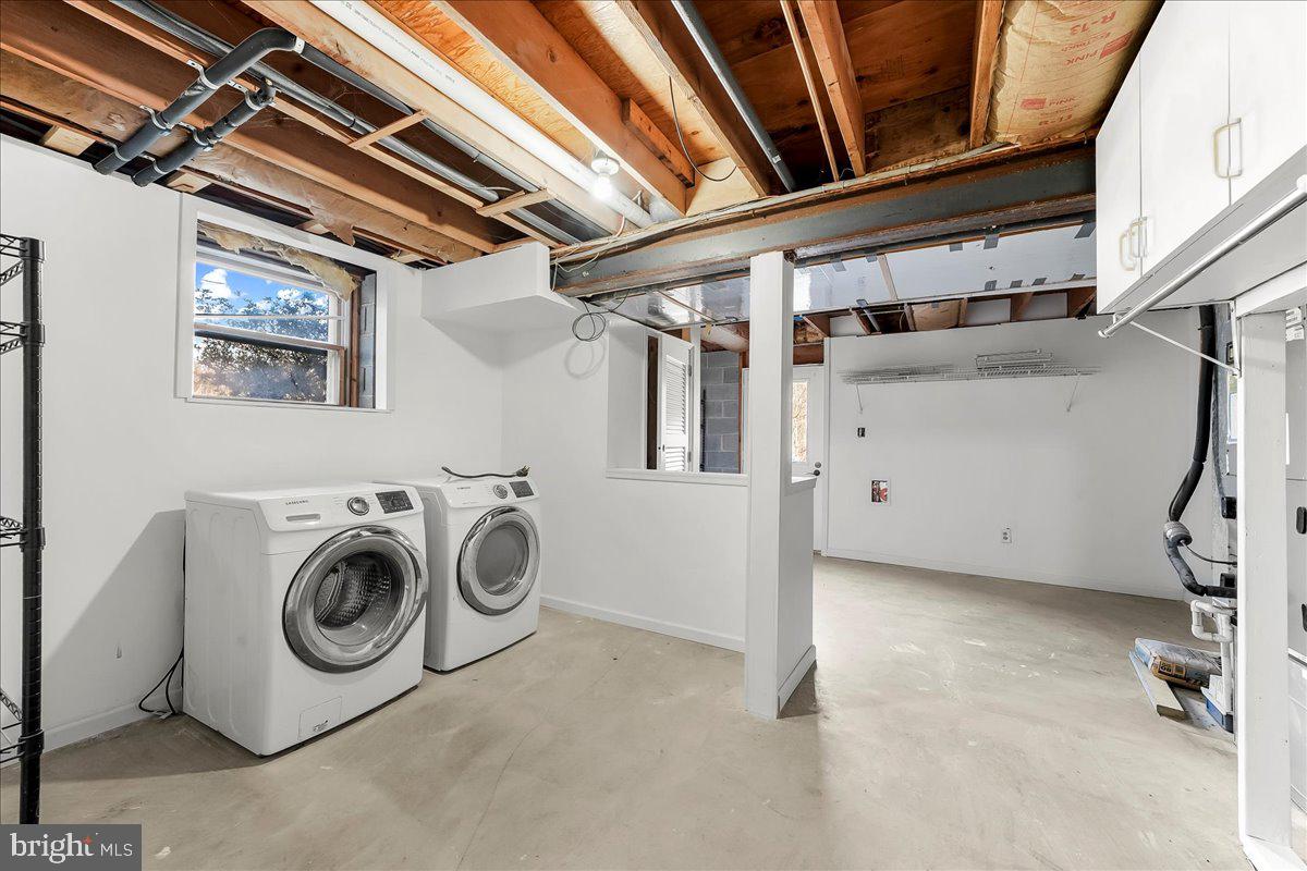 ROMAN VILLAGE - Residential