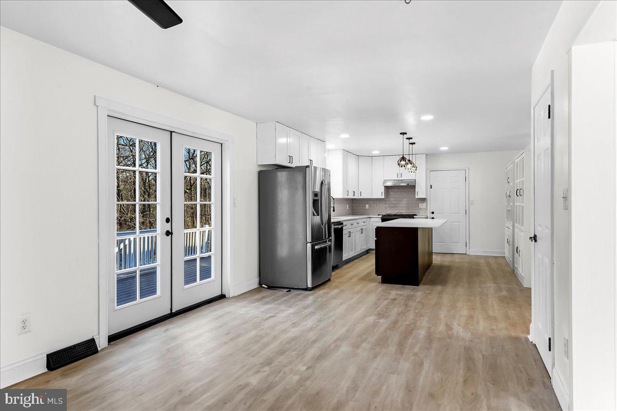 ROMAN VILLAGE - Residential