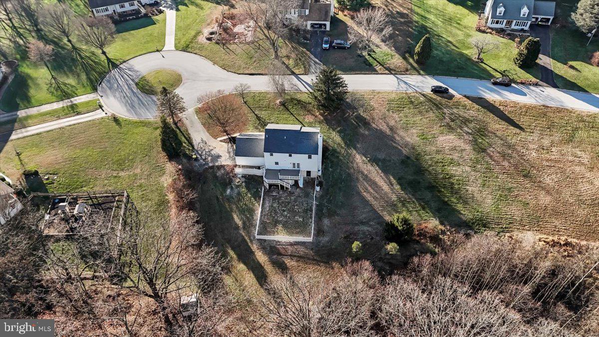 ROMAN VILLAGE - Residential