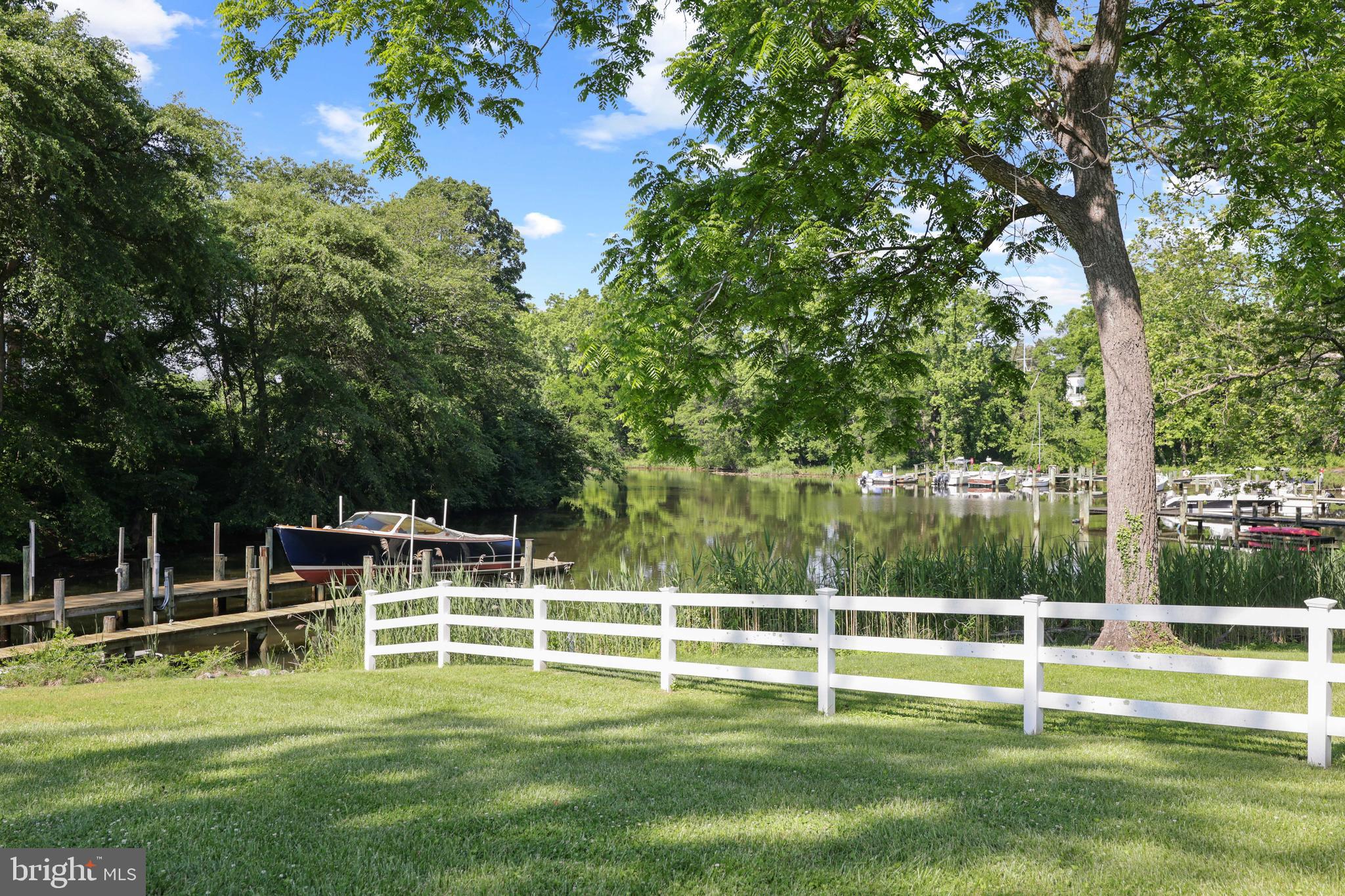RUNDELAC FARM - Residential