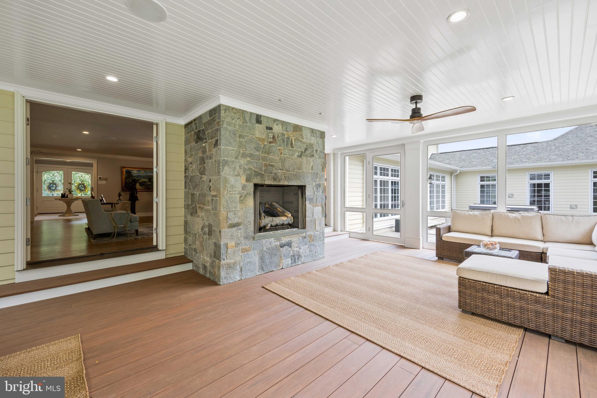 RUNDELAC FARM - Residential