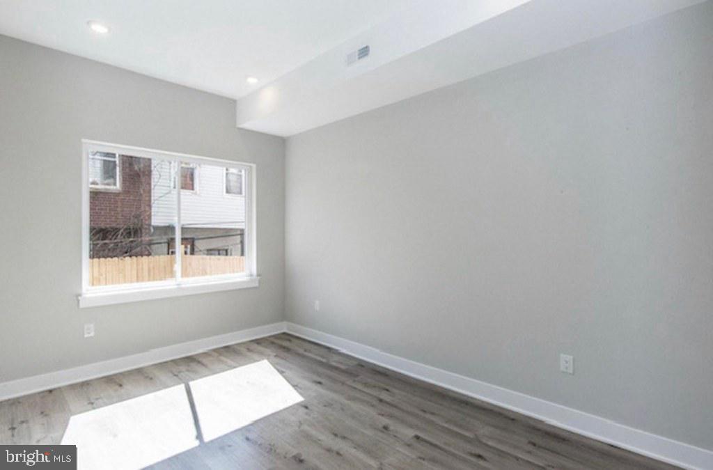 BREWERYTOWN - Residential Lease