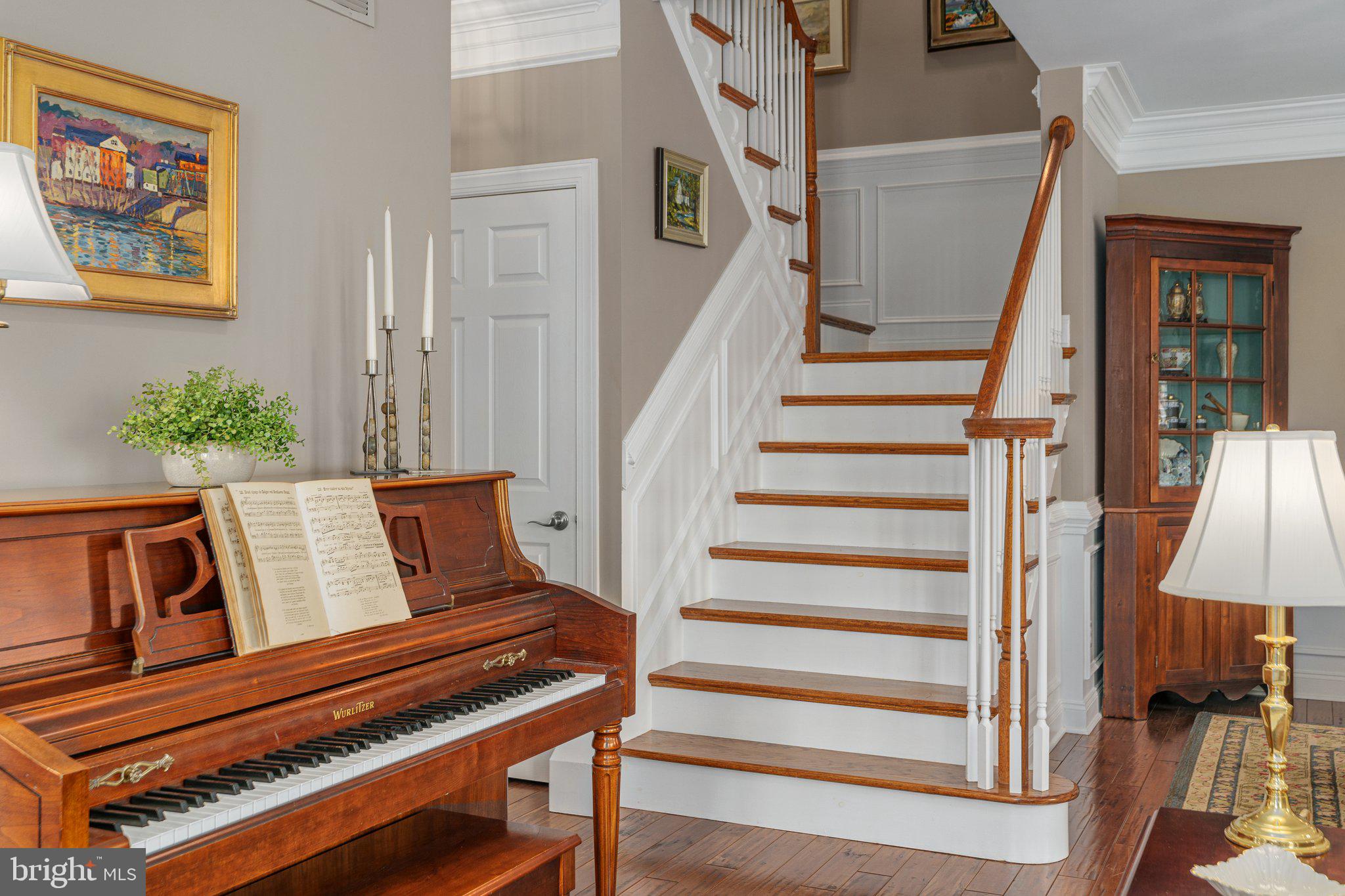 NEWTOWN WALK - Residential