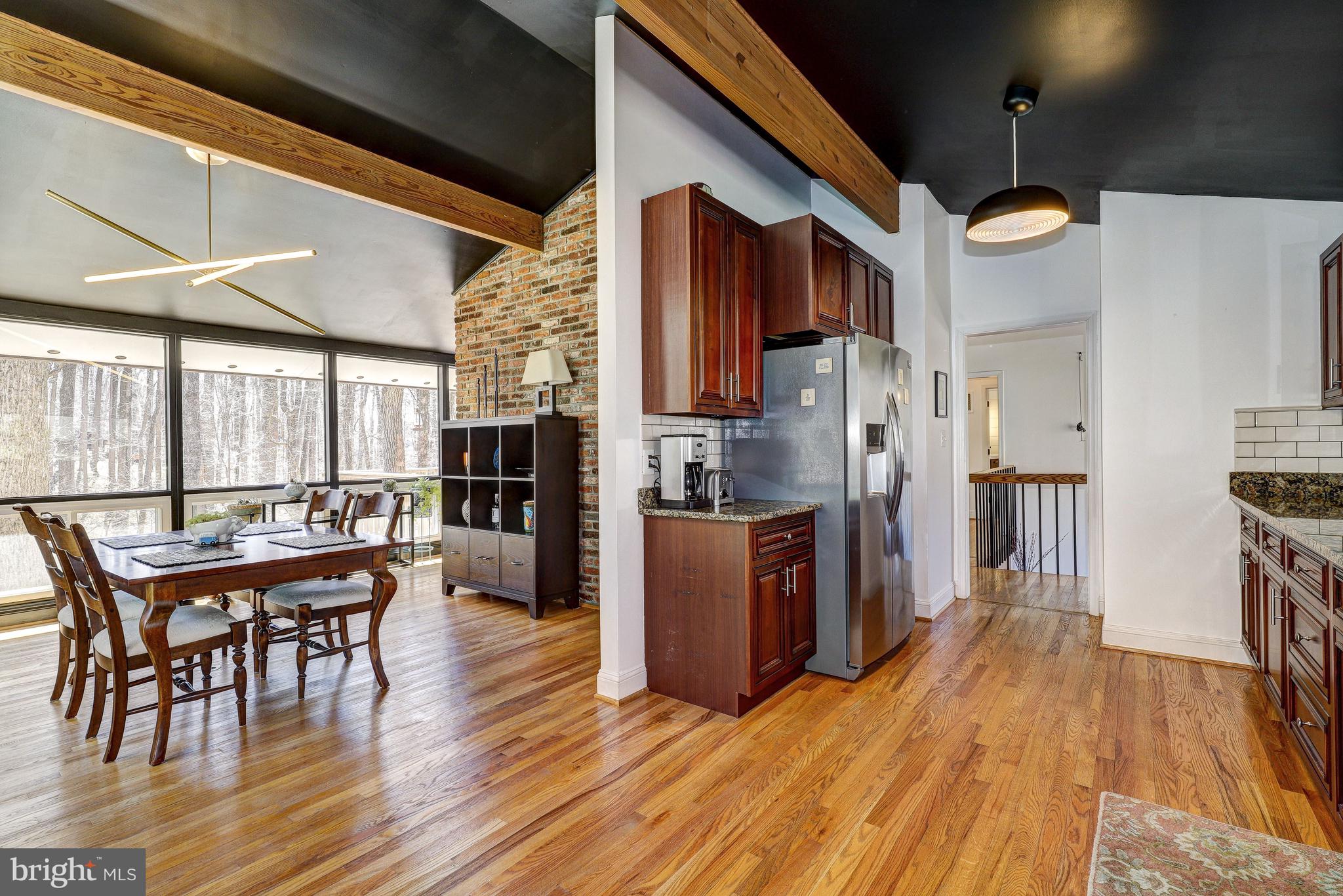 SWANSFIELD - Residential