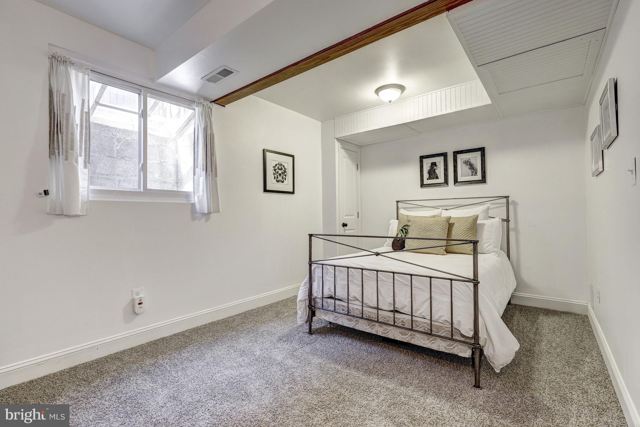 SWANSFIELD - Residential