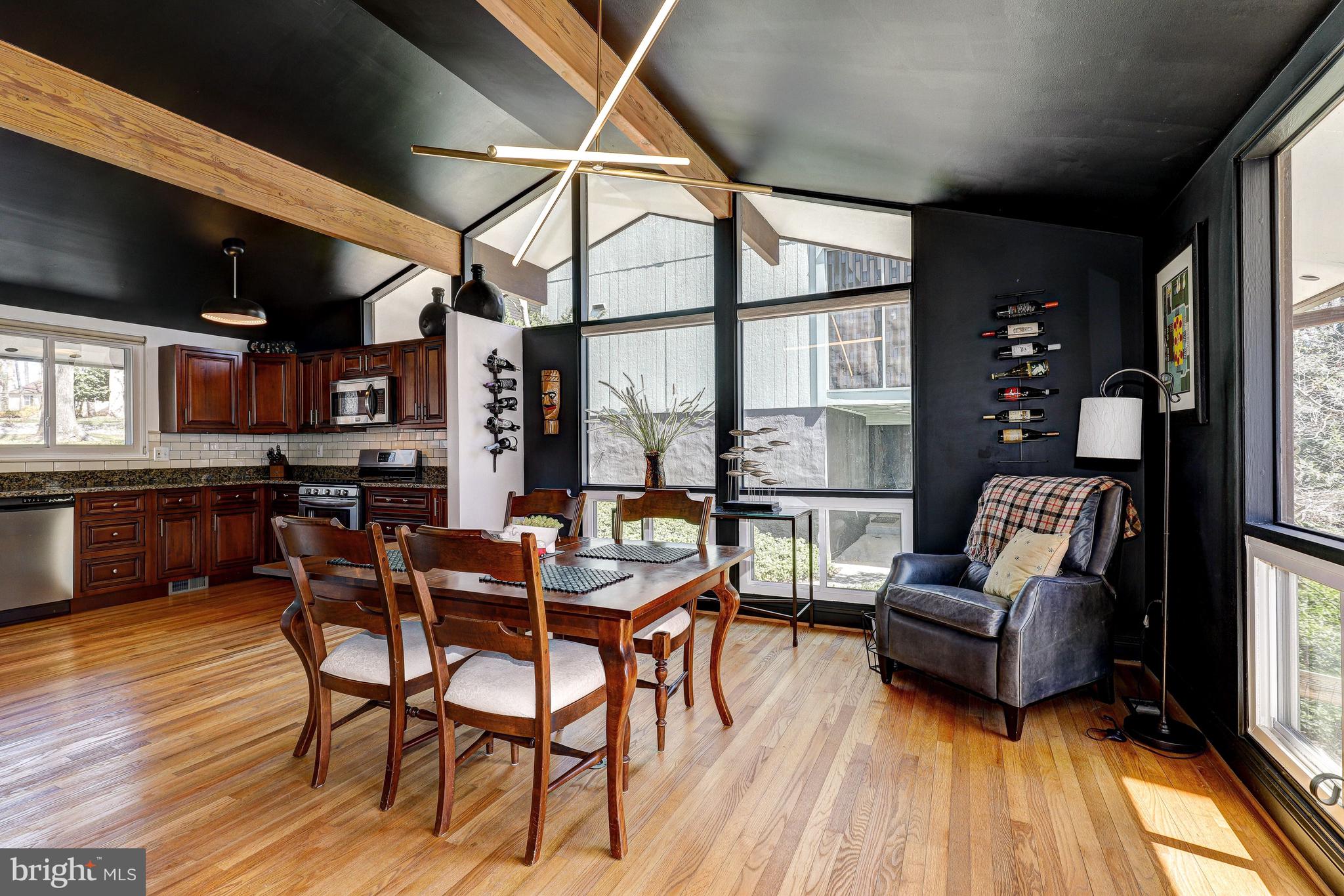 SWANSFIELD - Residential