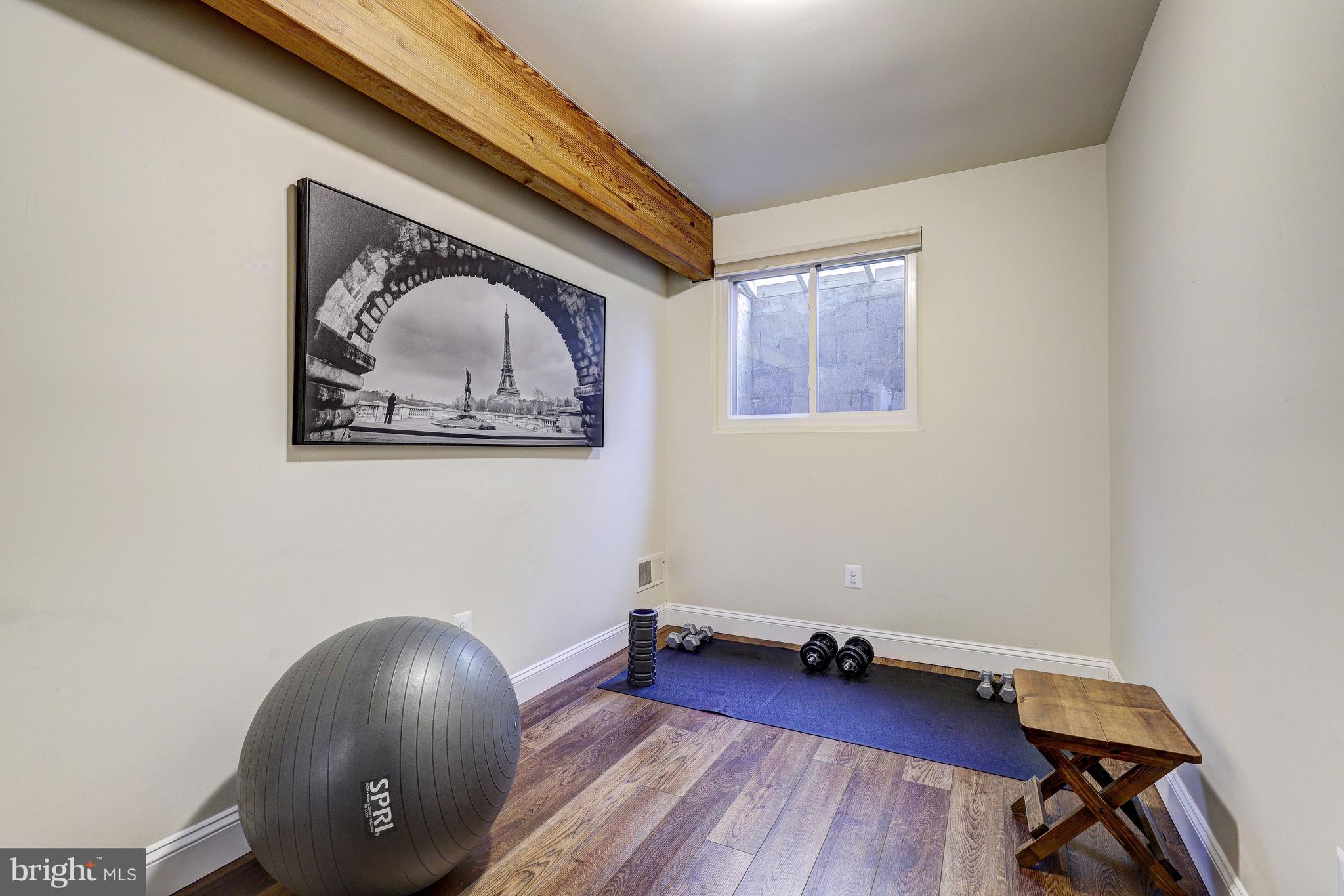 SWANSFIELD - Residential