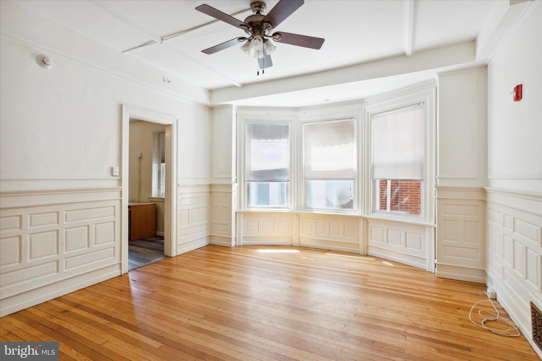 UNIVERSITY CITY - Residential