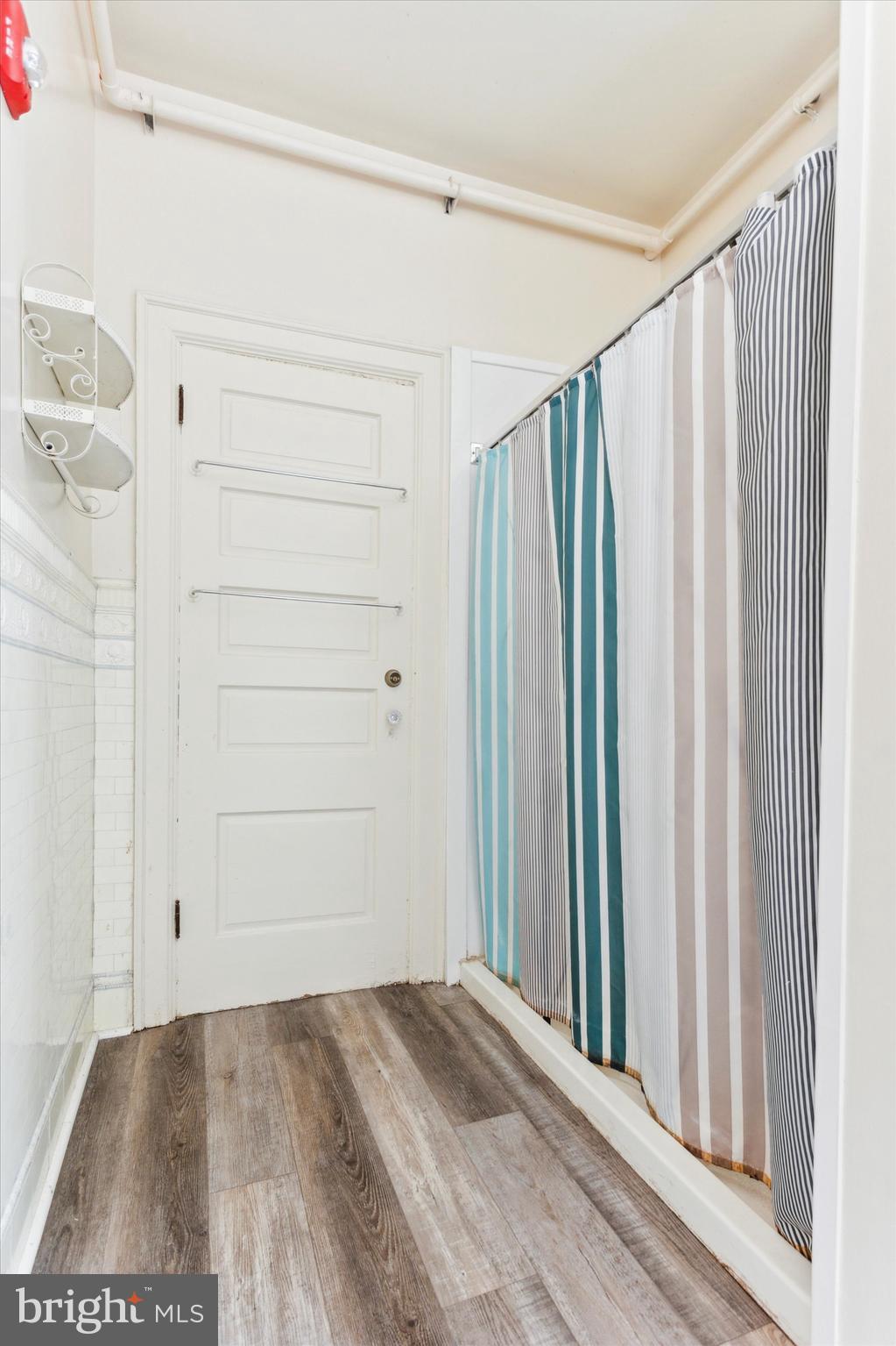 UNIVERSITY CITY - Residential