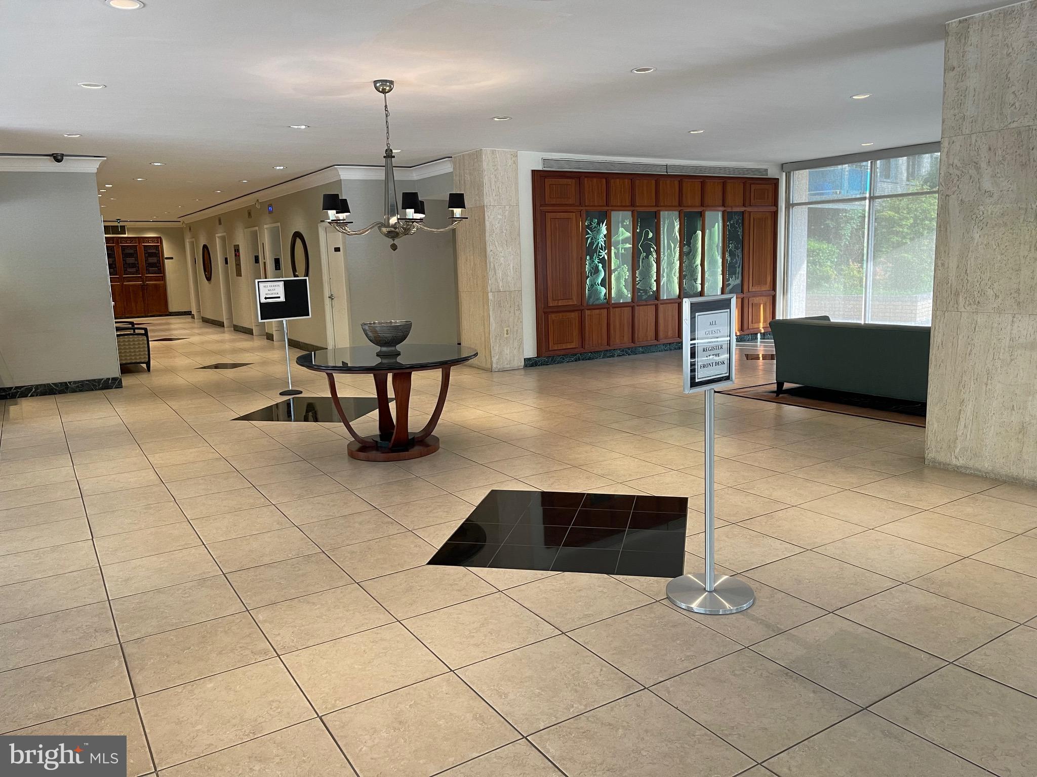 GROSVENOR PARK - Residential Lease