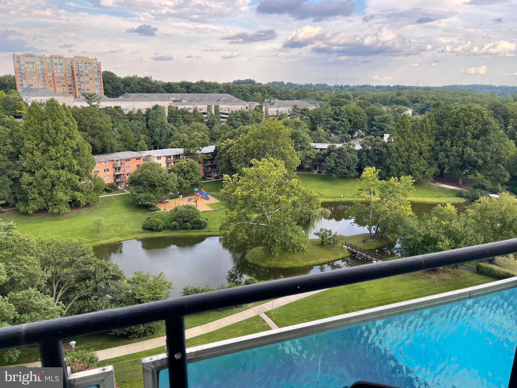 GROSVENOR PARK - Residential Lease