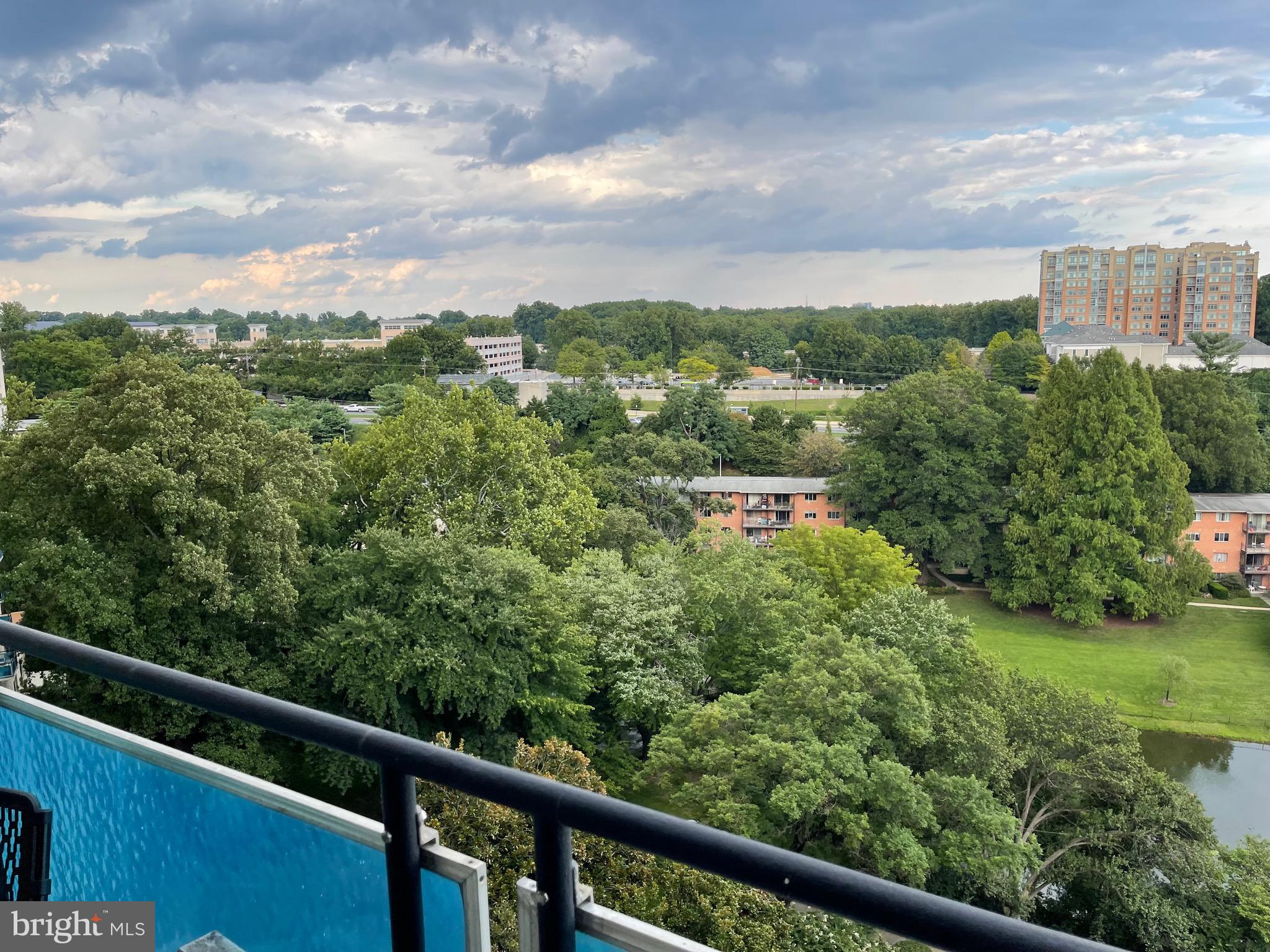 GROSVENOR PARK - Residential Lease