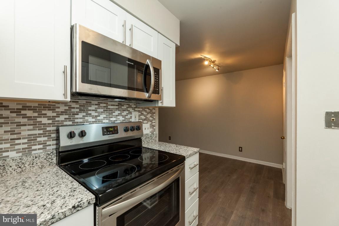 GABLES OF TUCKERMAN - Residential Lease