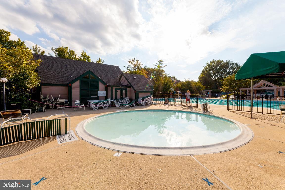 GABLES OF TUCKERMAN - Residential Lease