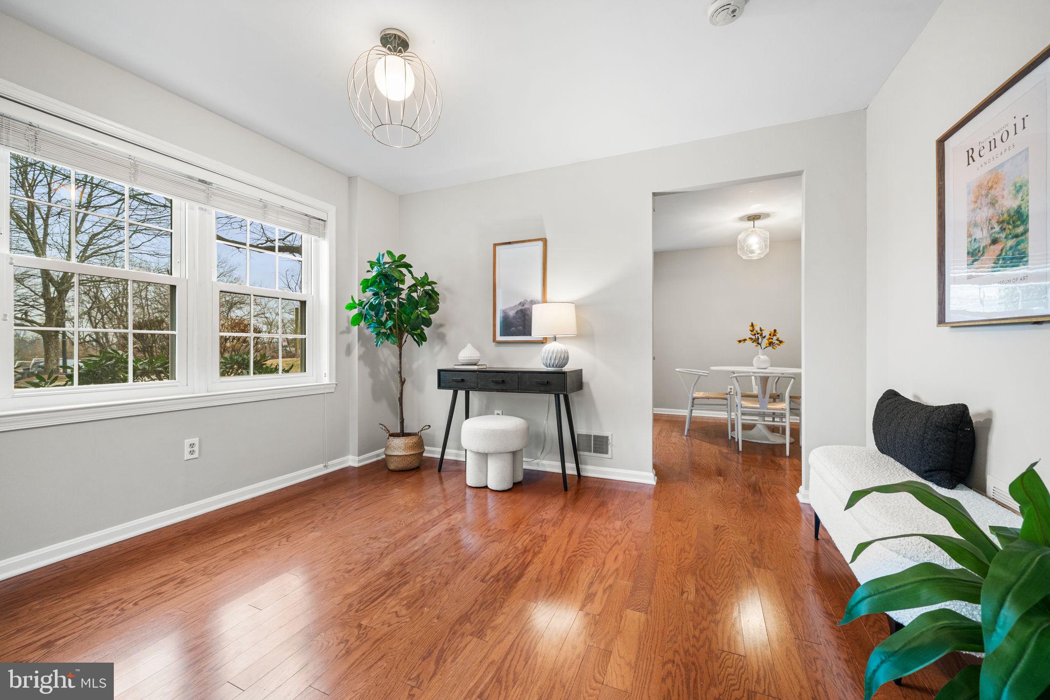 FOREST KNOLL - Residential