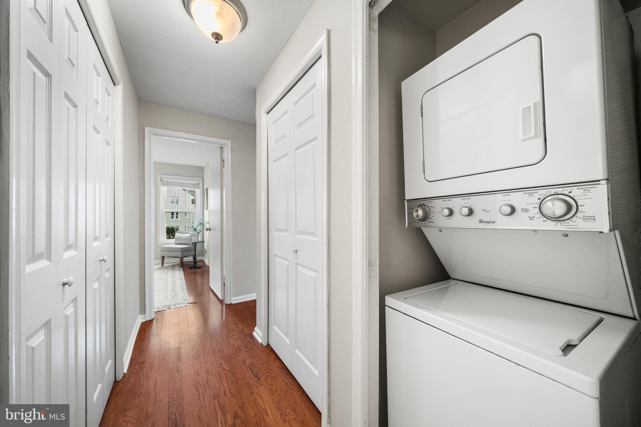 FOREST KNOLL - Residential