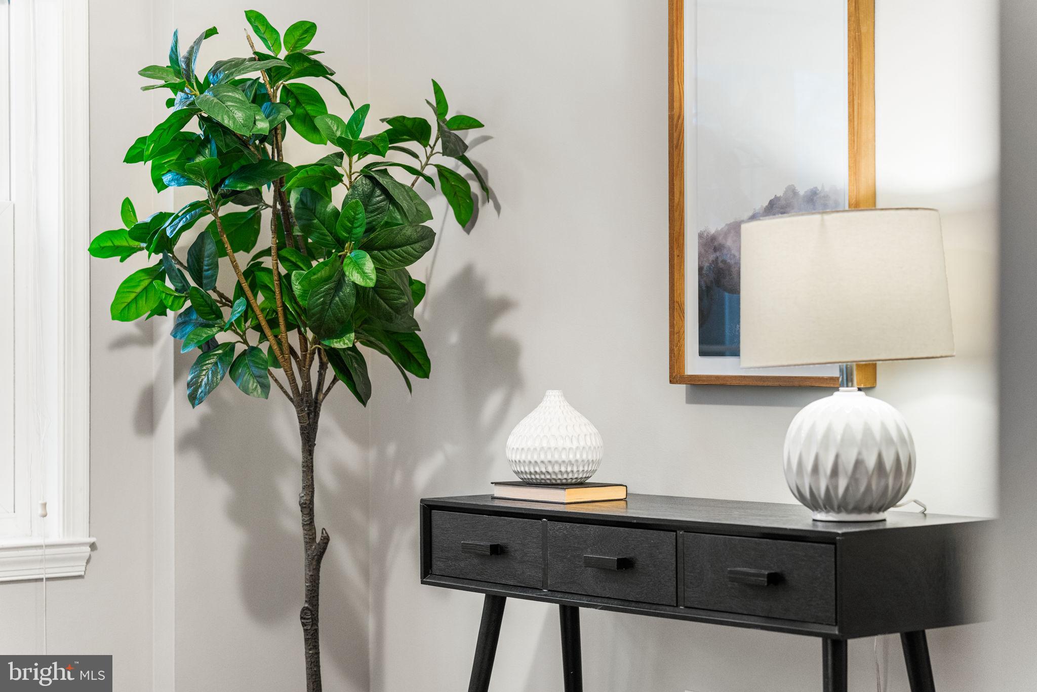 FOREST KNOLL - Residential