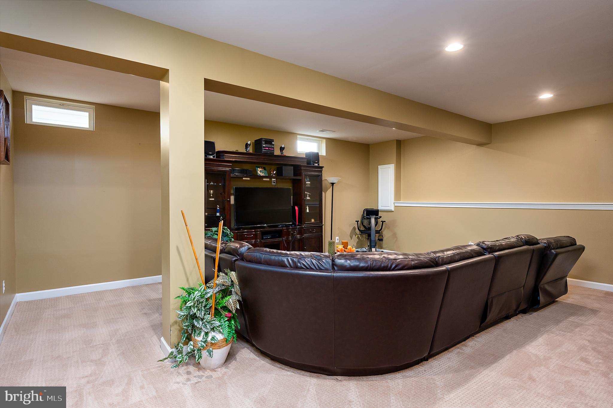 MAPLE LAWN - Residential