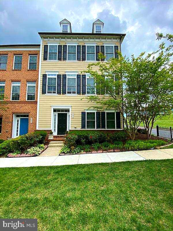 MAPLE LAWN - Residential