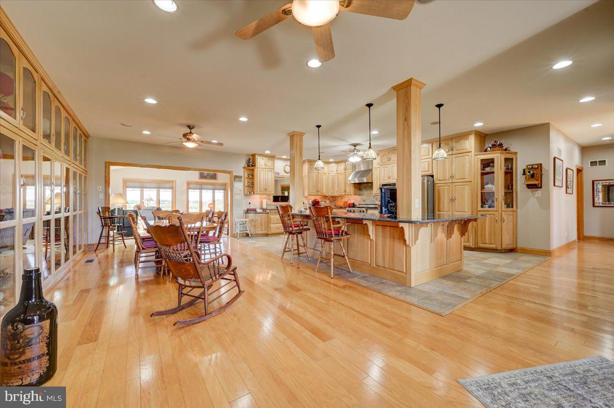 TOPVIEW ESTATES - Residential