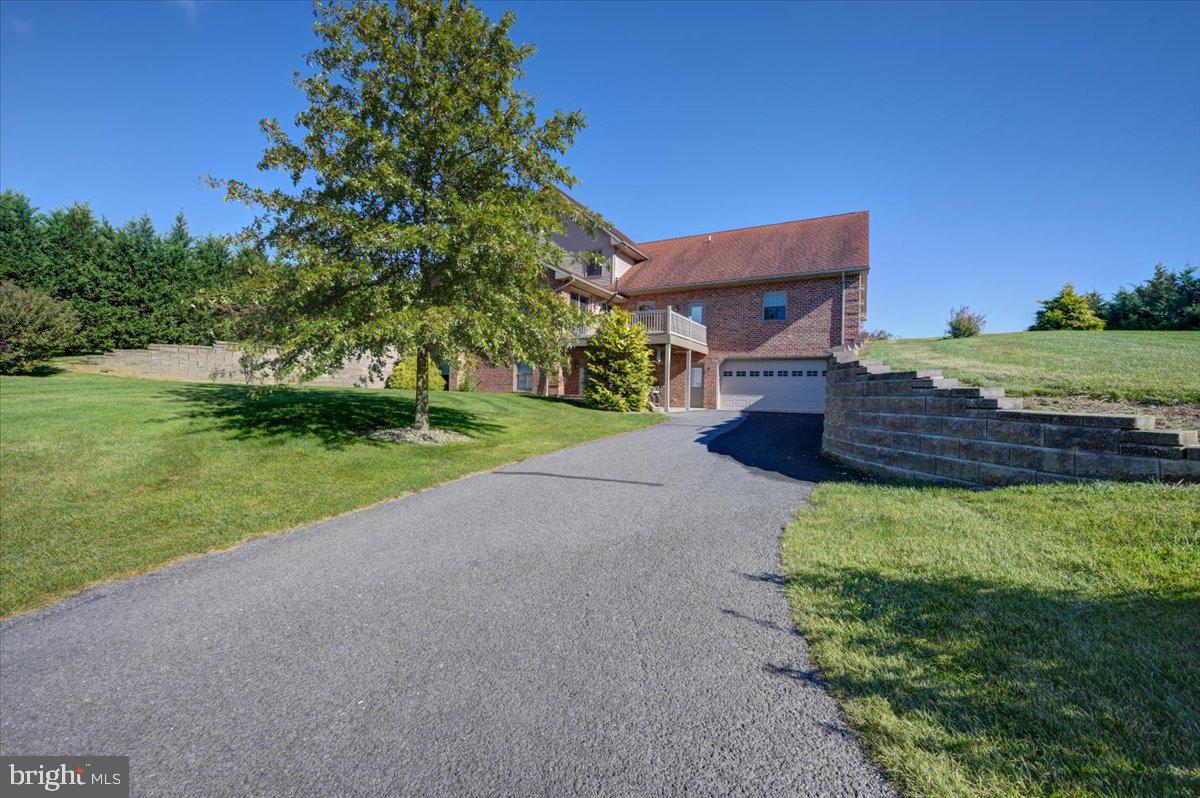 TOPVIEW ESTATES - Residential