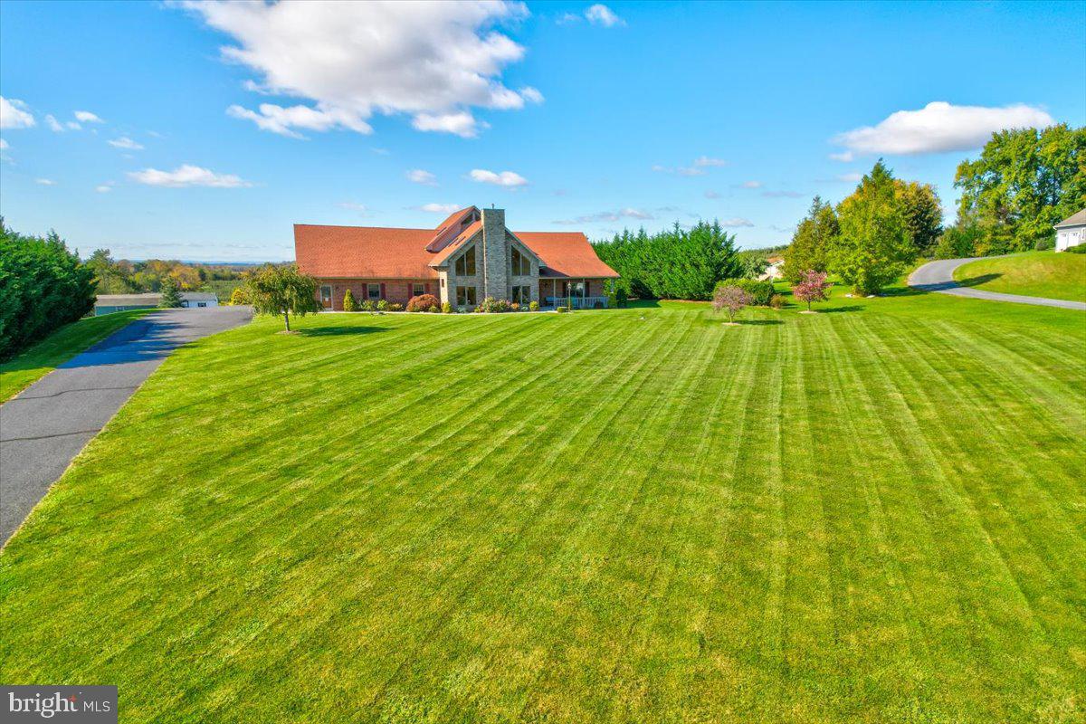 TOPVIEW ESTATES - Residential