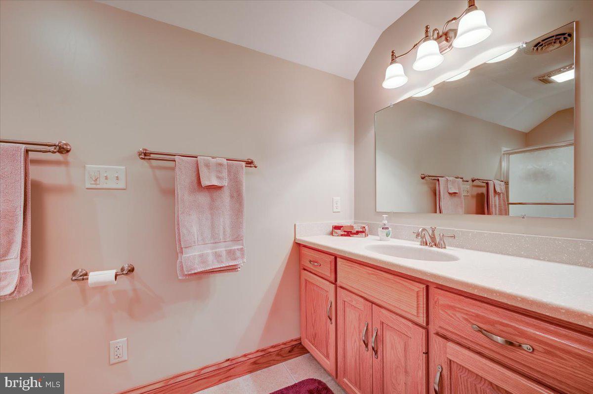 TOPVIEW ESTATES - Residential
