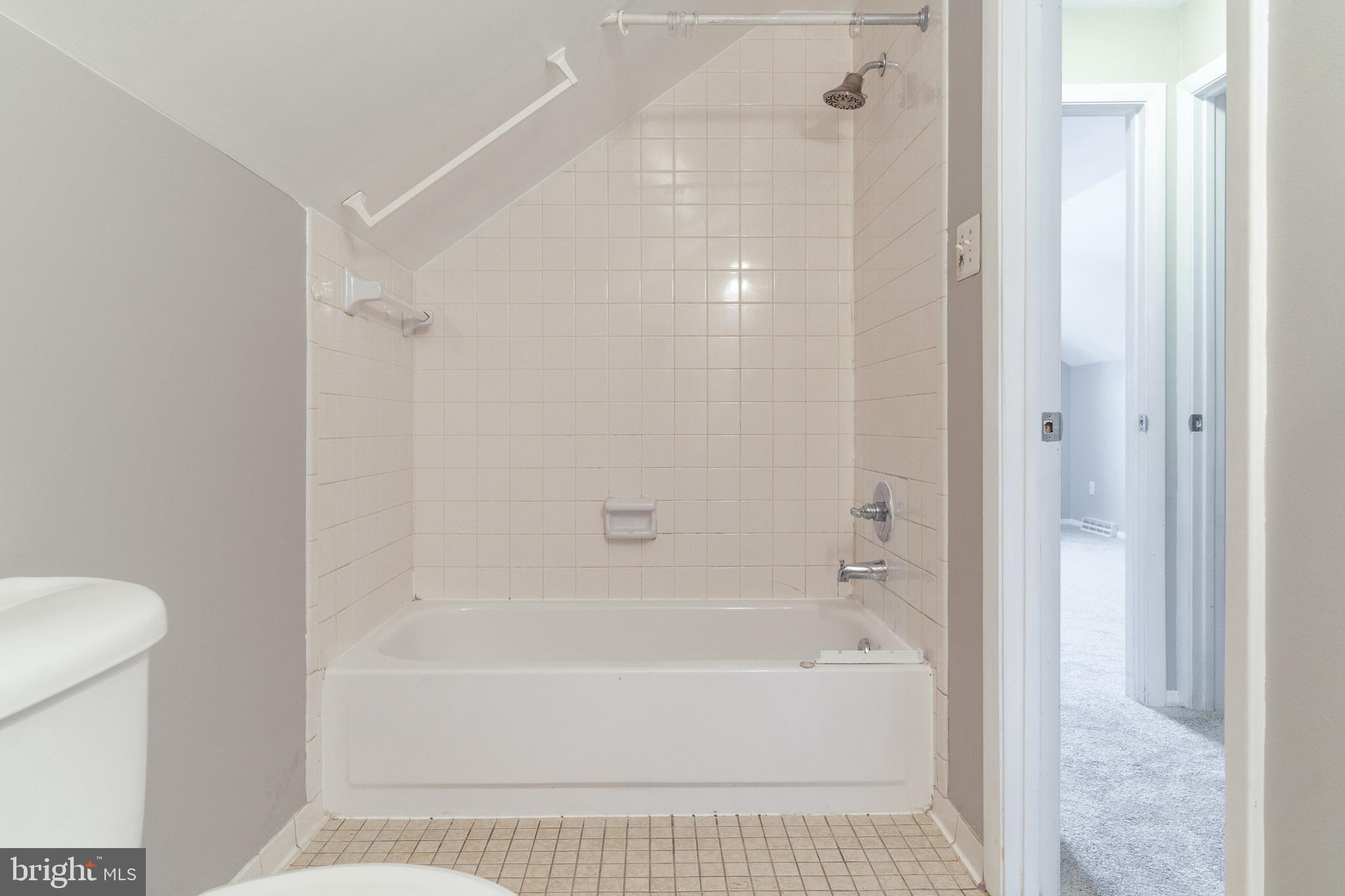 CATONSVILLE - Residential Lease