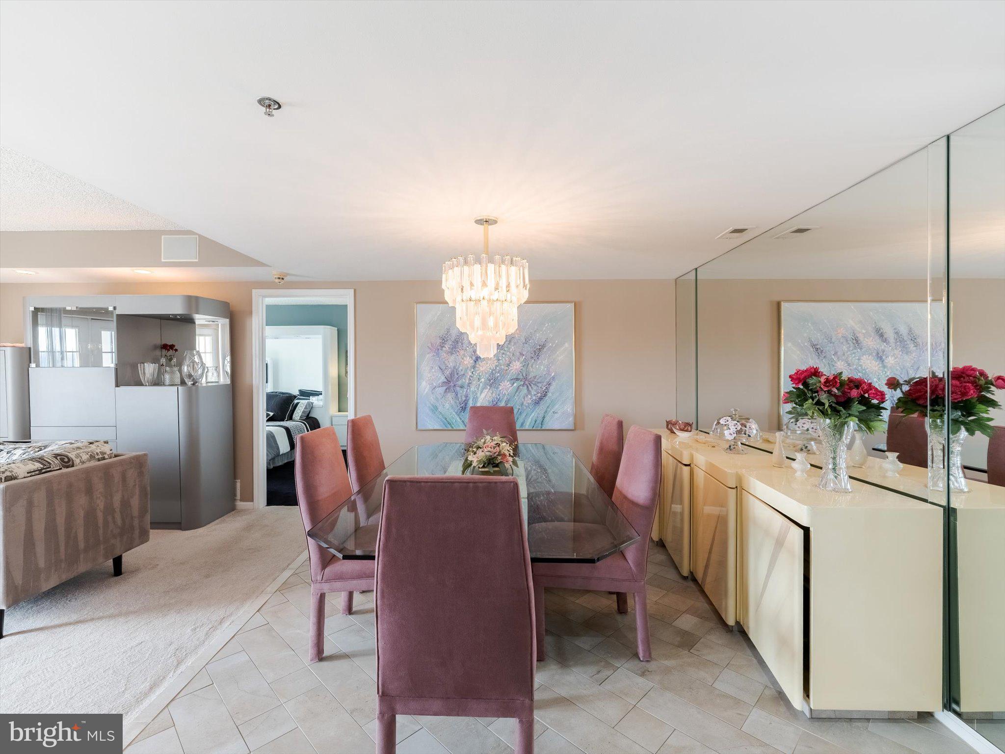 CENTENNIAL STATION - Residential