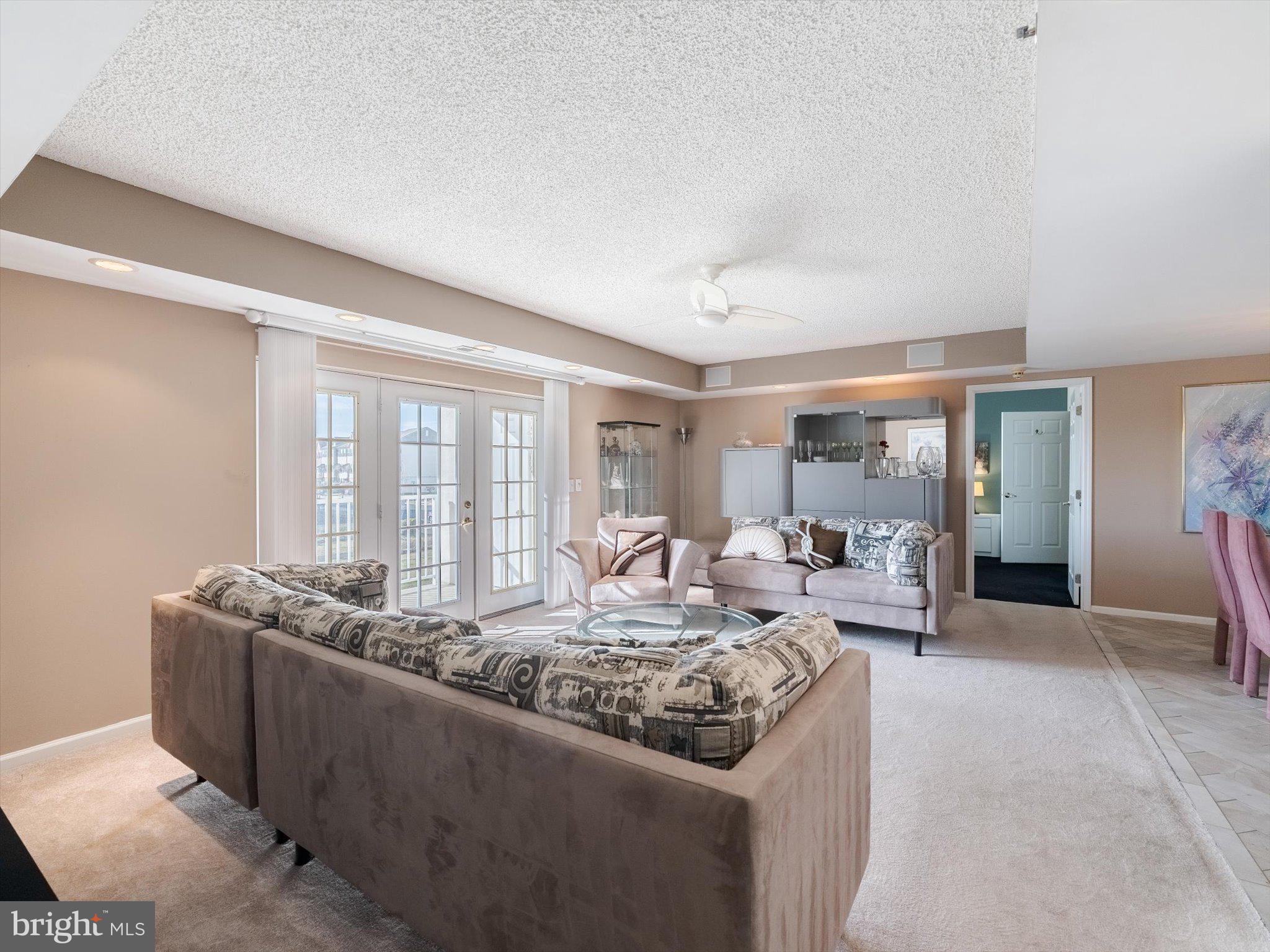 CENTENNIAL STATION - Residential