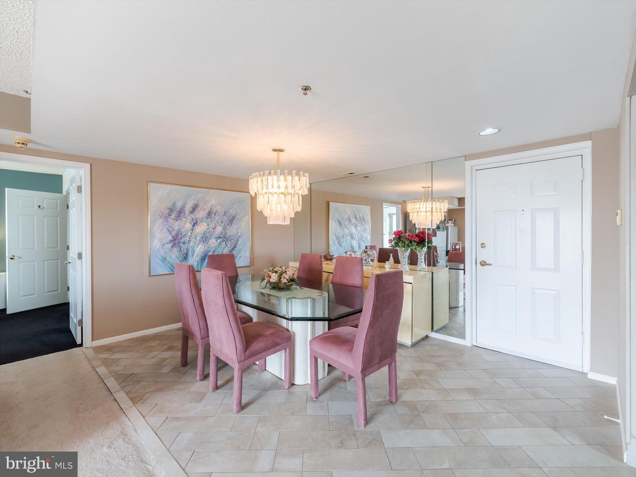 CENTENNIAL STATION - Residential