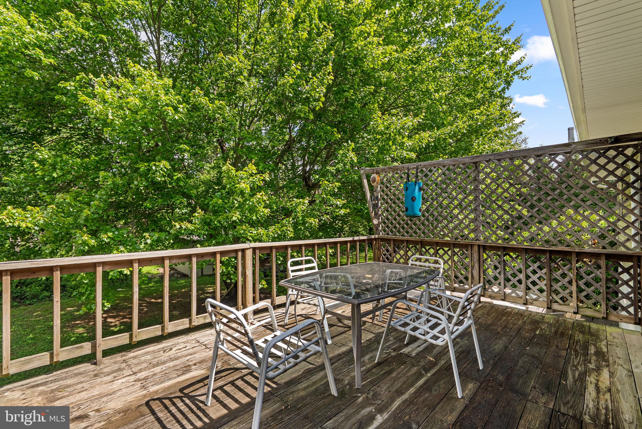 SENECA OVERLOOK - Residential