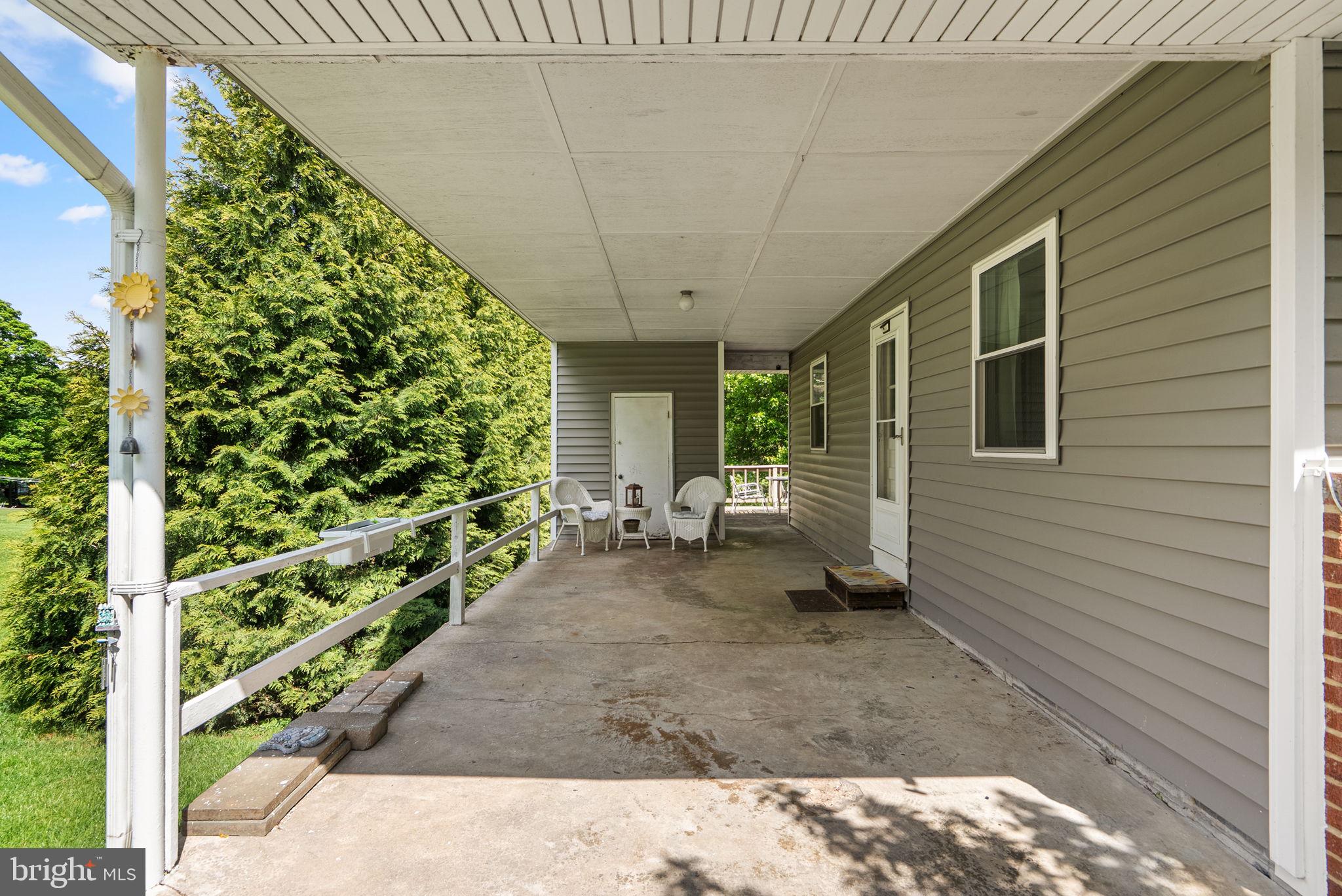 SENECA OVERLOOK - Residential