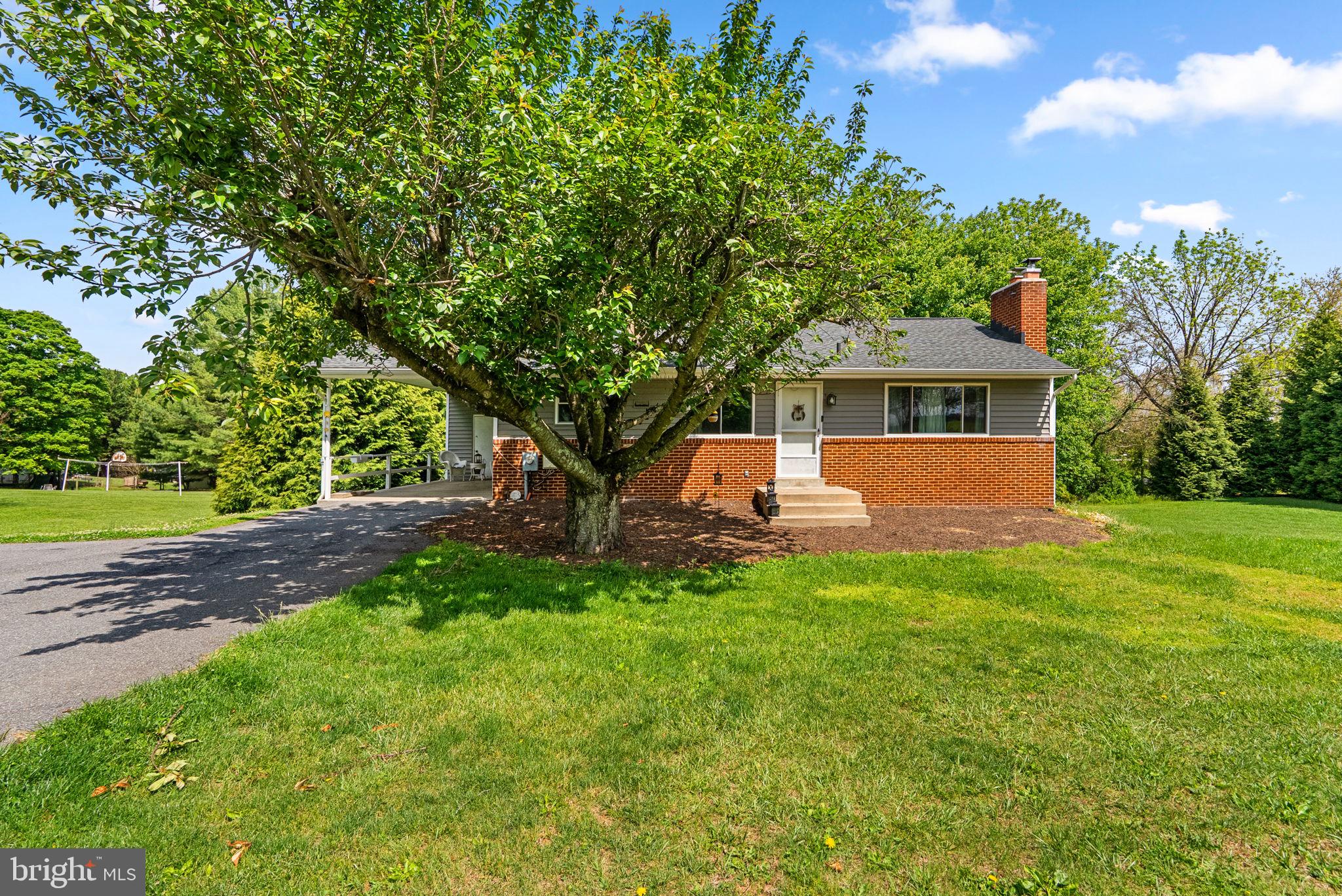 SENECA OVERLOOK - Residential