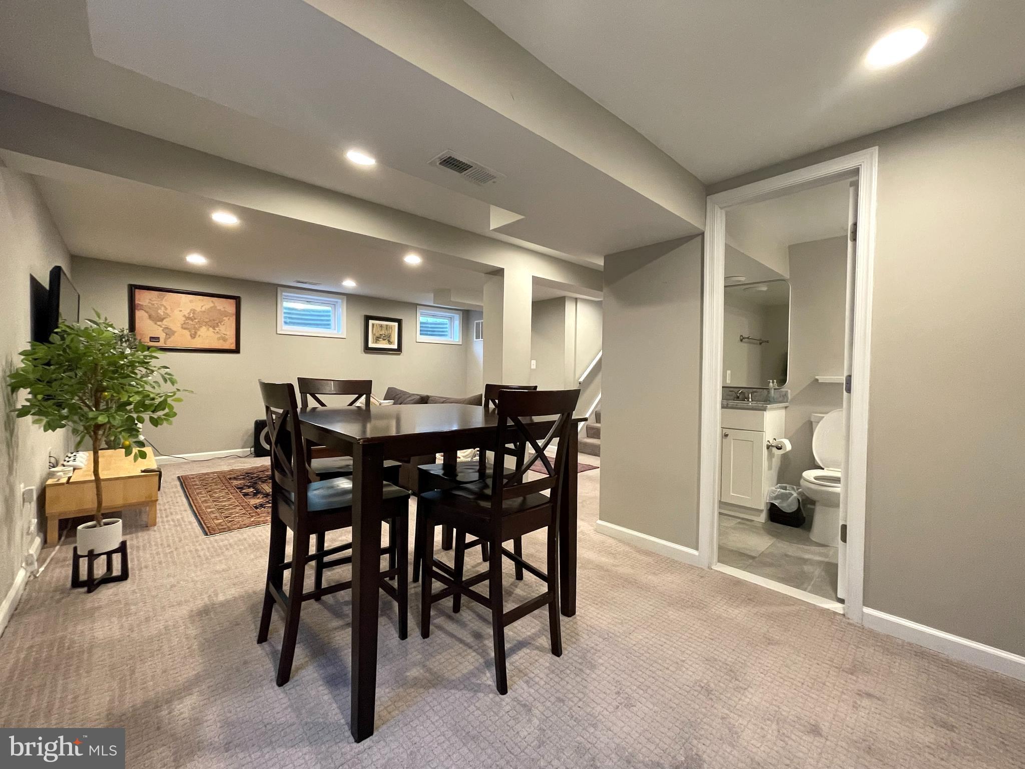 CITY PARK HOMES - Residential Lease