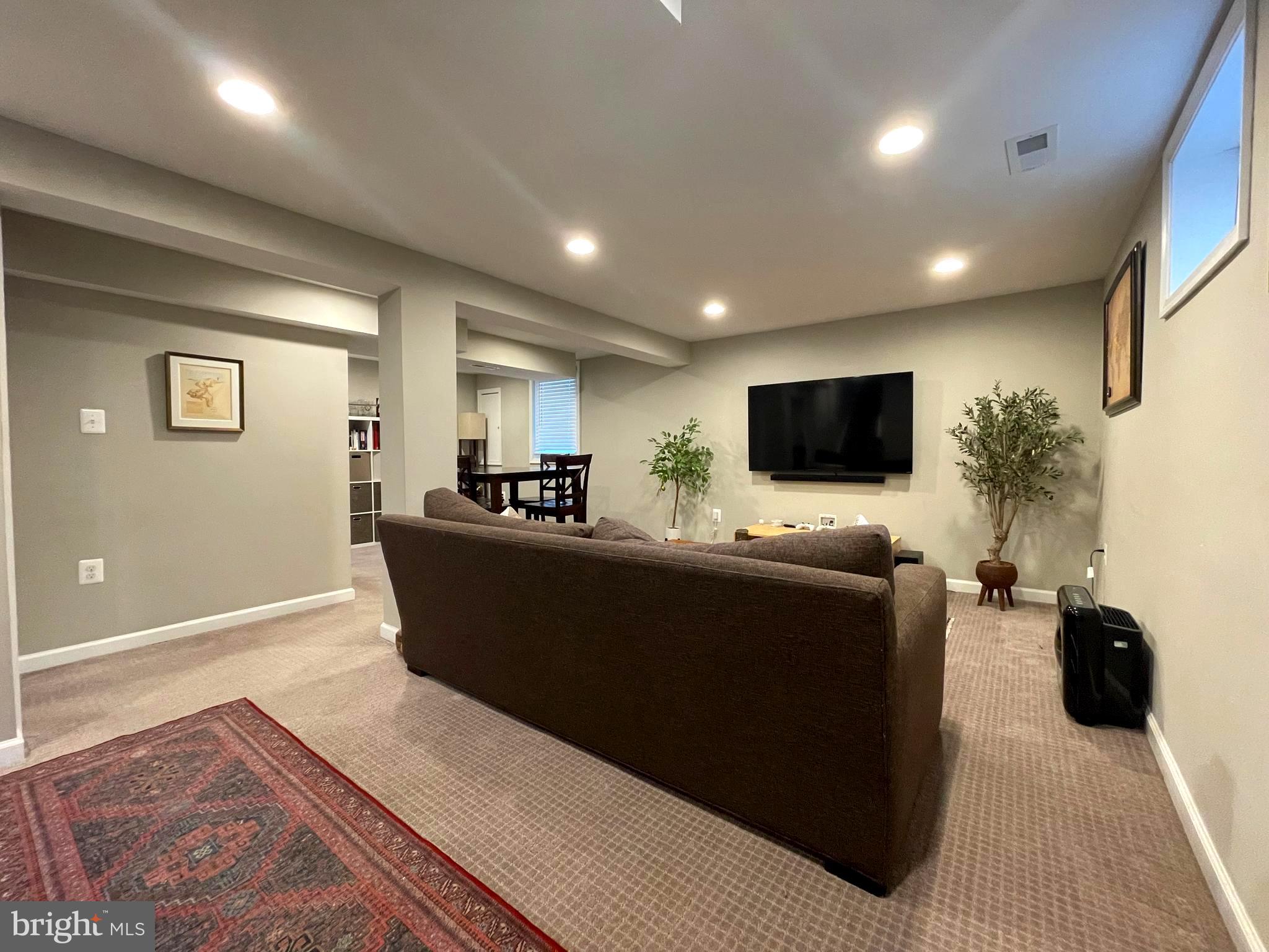 CITY PARK HOMES - Residential Lease