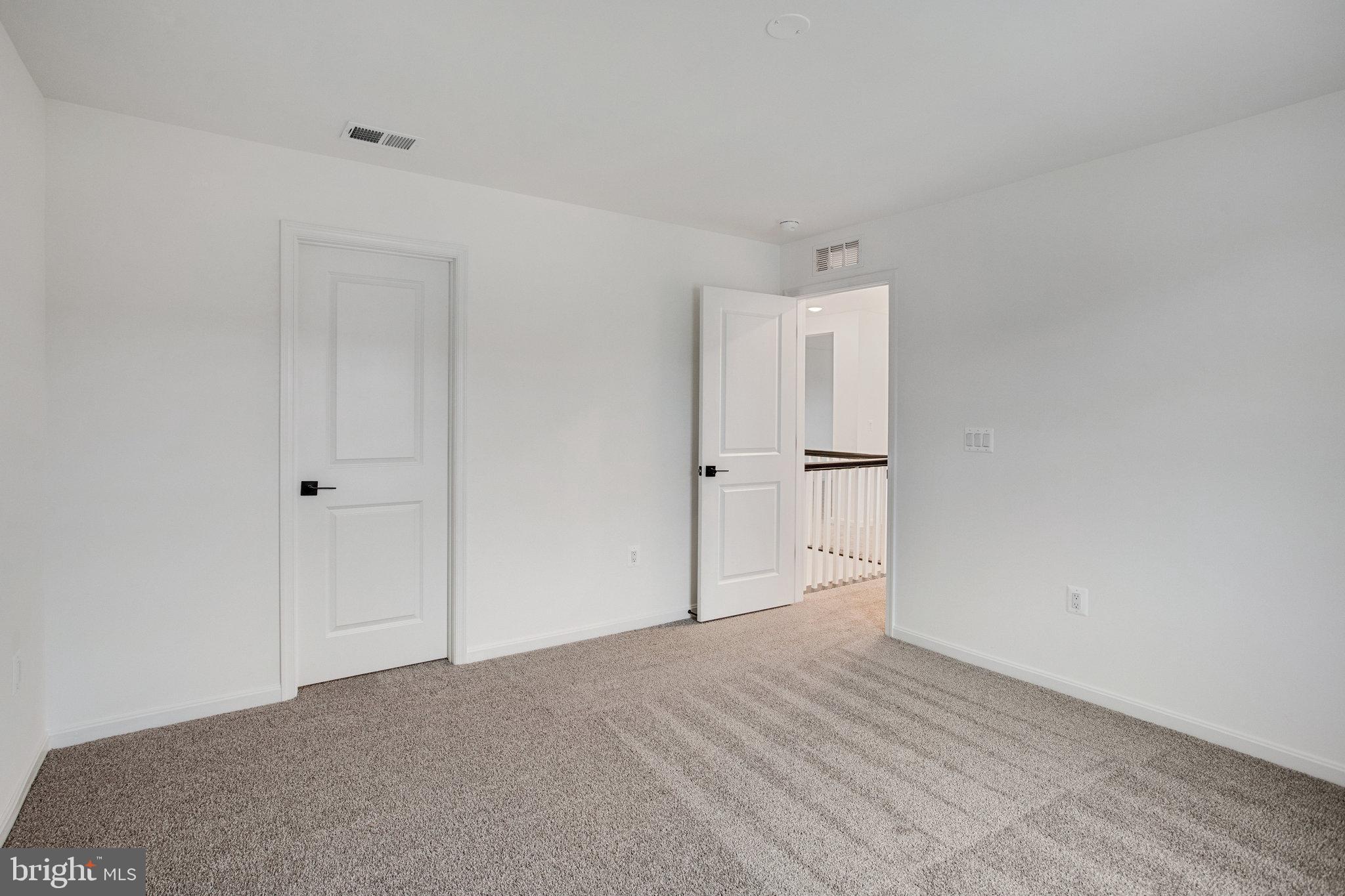 THE GREENS - Residential