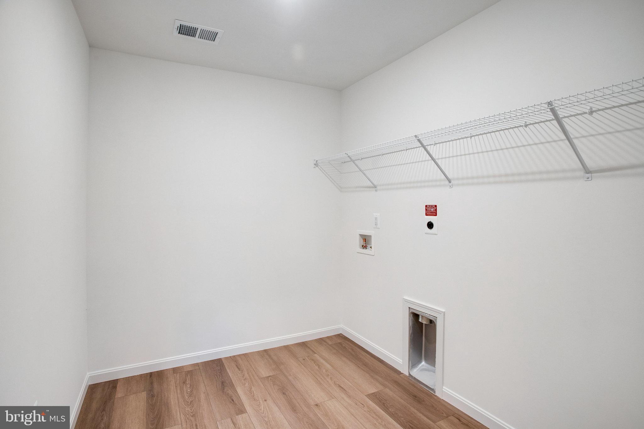 THE GREENS - Residential