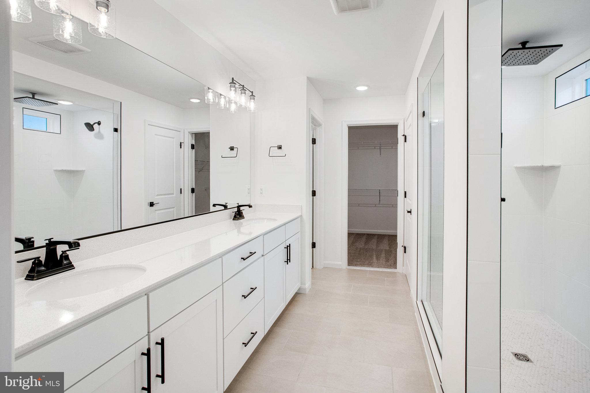 THE GREENS - Residential