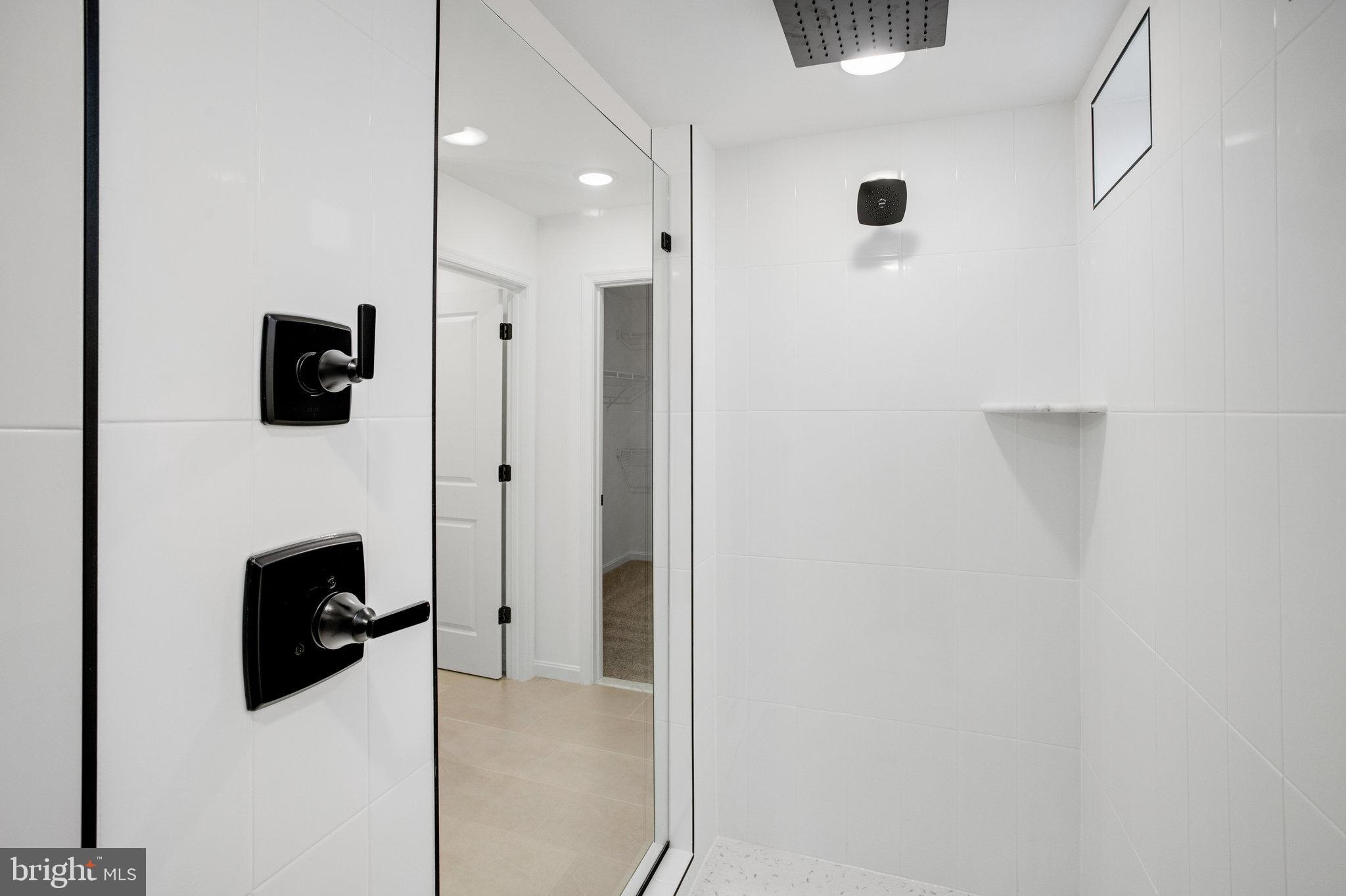 THE GREENS - Residential