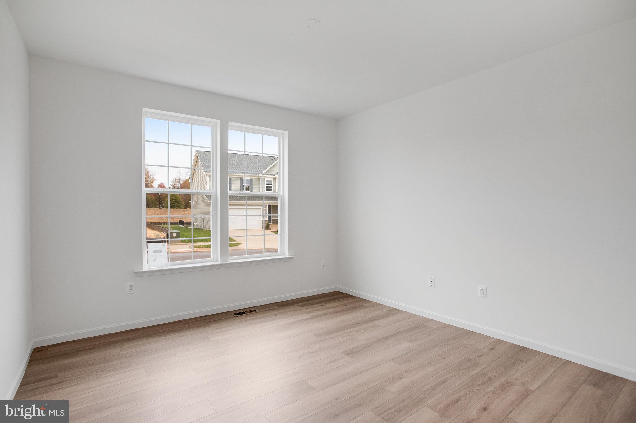 THE GREENS - Residential