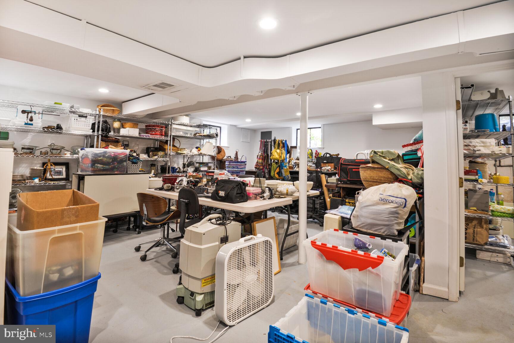 SOMERSET - Residential